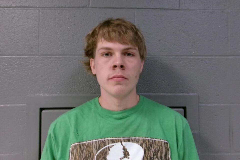 West Virginia high school basketball player faces felony charges for repeated fouls, including breaking competitor’s&nbsp;nose